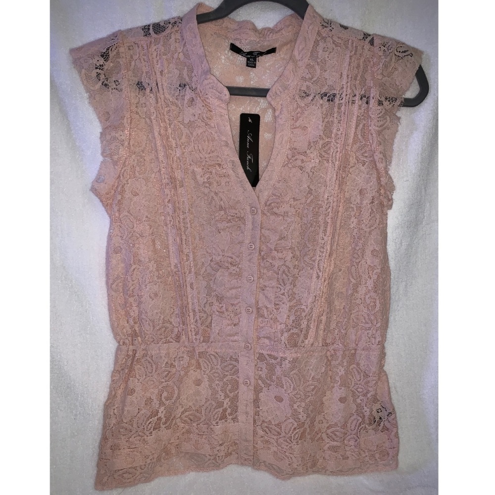 Brand New lace pink short sleeve shirt